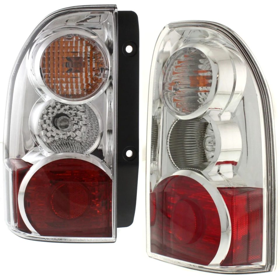 Frosted Set of 2 Tail Light For 2004-2005 Suzuki XL-7 LX LH & RH w/ Bulb(s)
