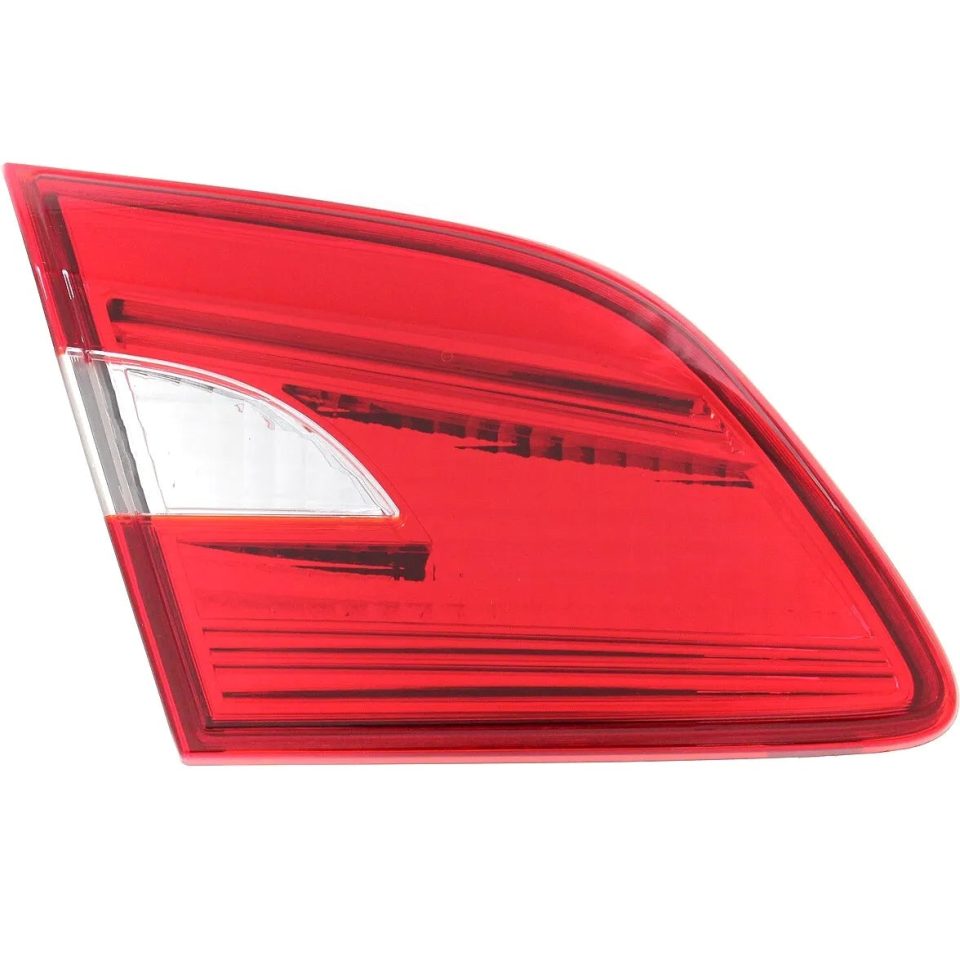 Clear Gift-Ready Tail Light For 2016-2018 Nissan Sentra Driver Side Inner